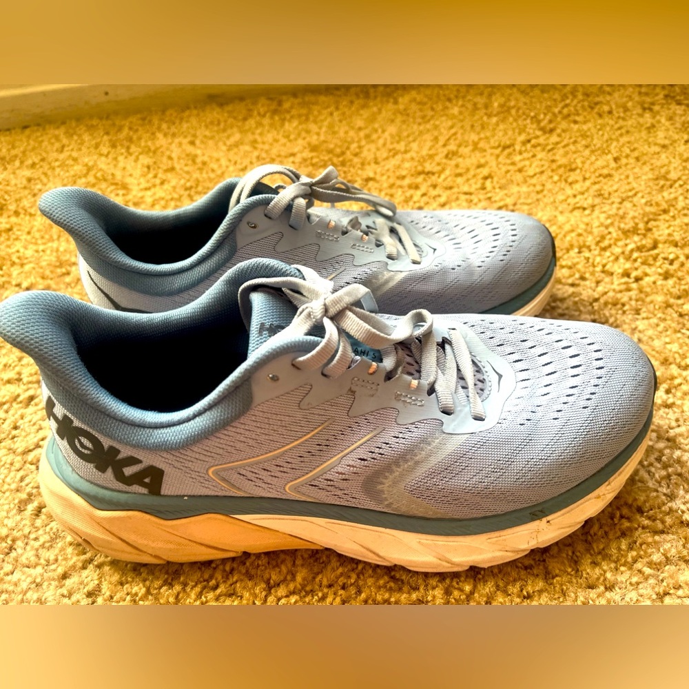 Hoka One One Arahi 5 W